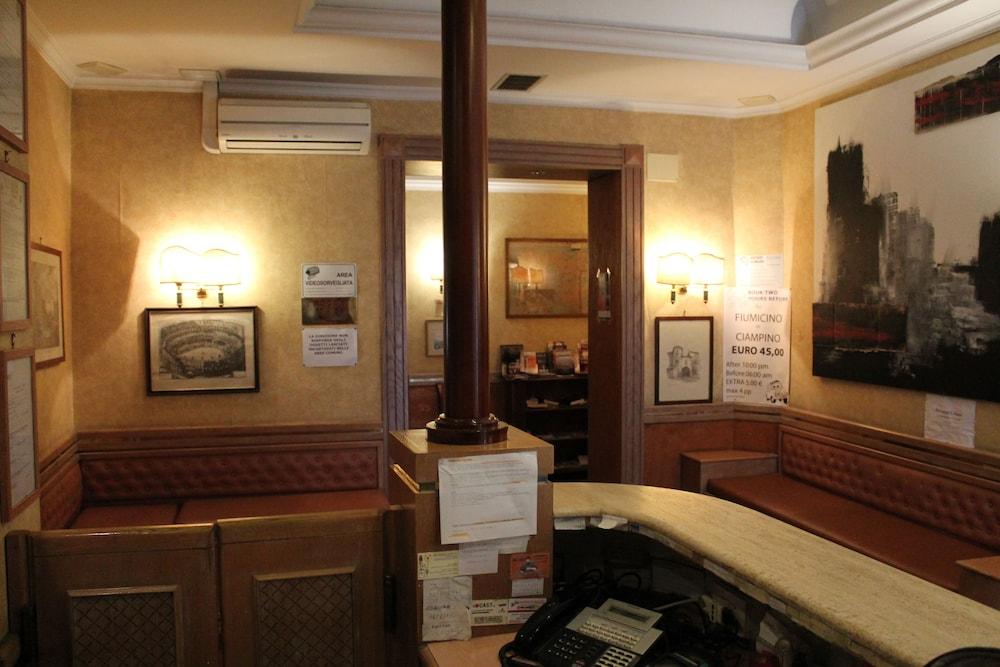 Hotel Pomezia Roma Esterno foto