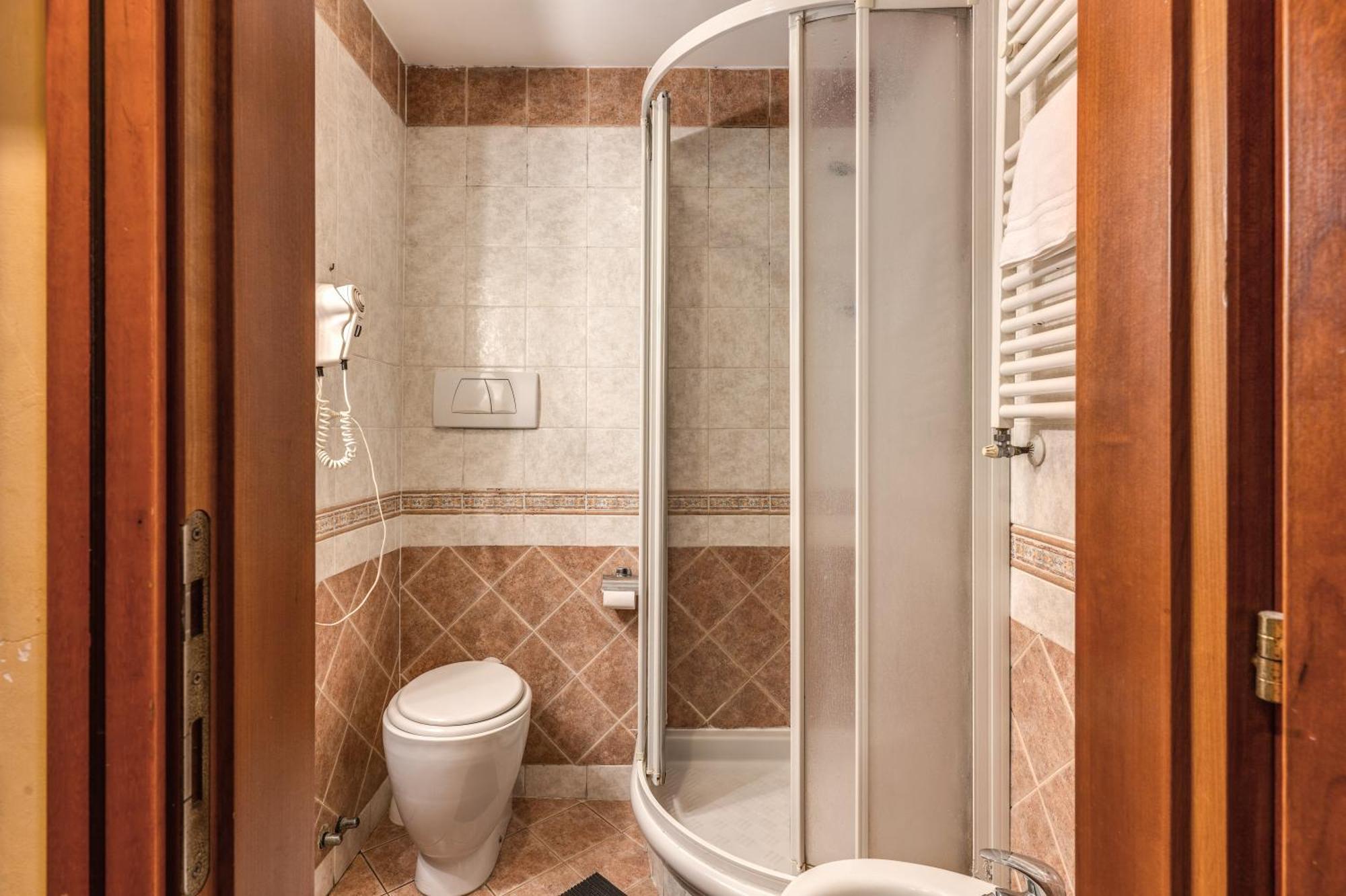 Hotel Pomezia Roma Esterno foto