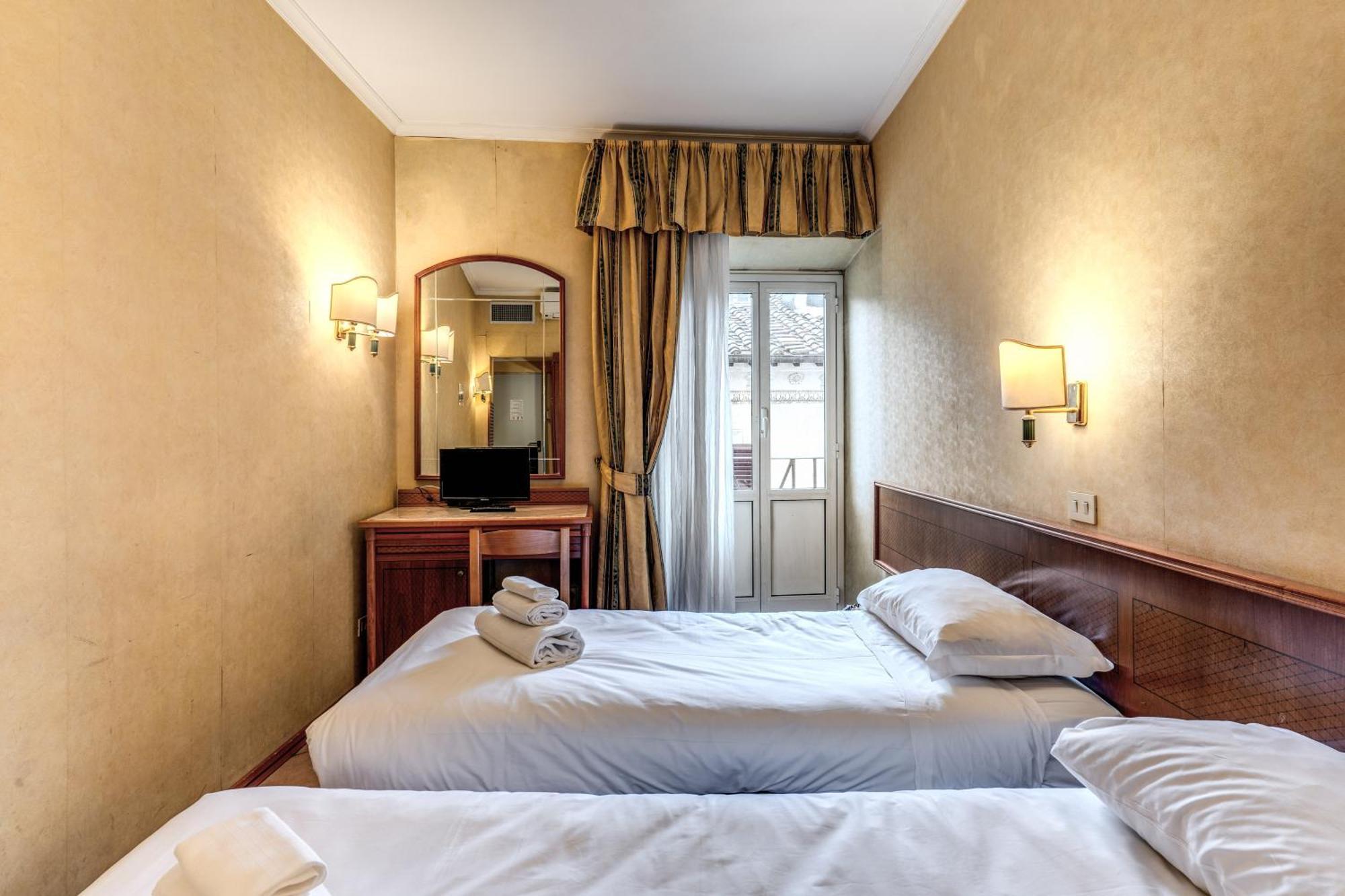 Hotel Pomezia Roma Esterno foto