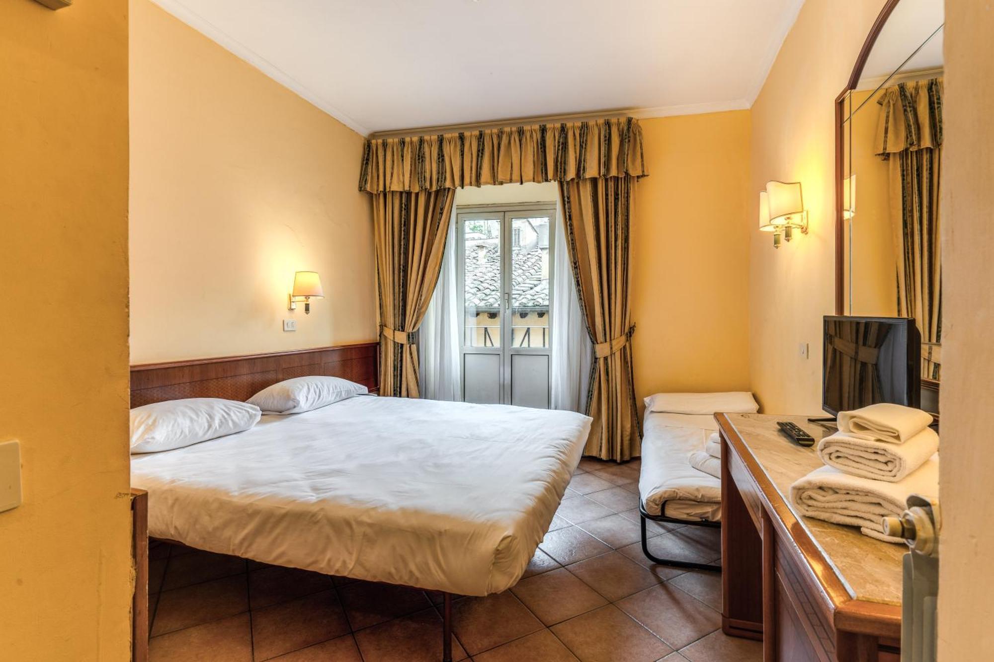 Hotel Pomezia Roma Esterno foto